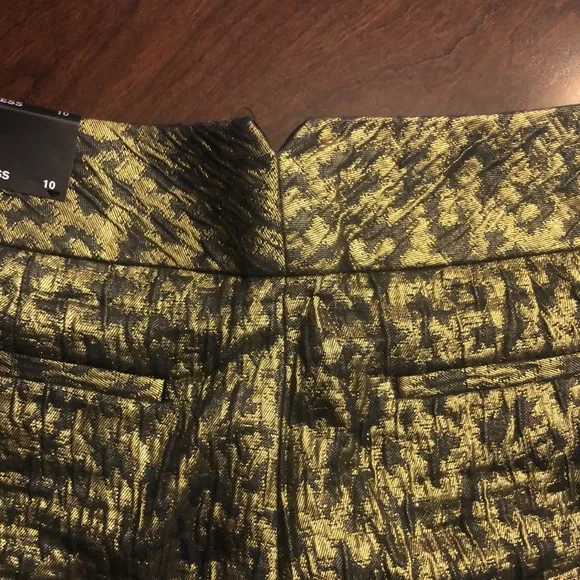 Golden Dress Shorts by Express - Picture 11 of 17